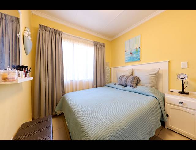 3 BEDROOM TOWNHOUSE FOR SALE IN HALFWAY GARDENS
